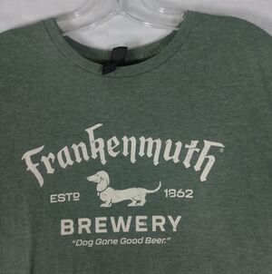 Frankenmuth Brewery Tshirt Men's M Green Gildan Softstyle Unisex Dachshund